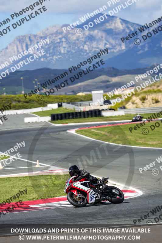 Circuito de Navarra;Spain;event digital images;motorbikes;no limits;peter wileman photography;trackday;trackday digital images